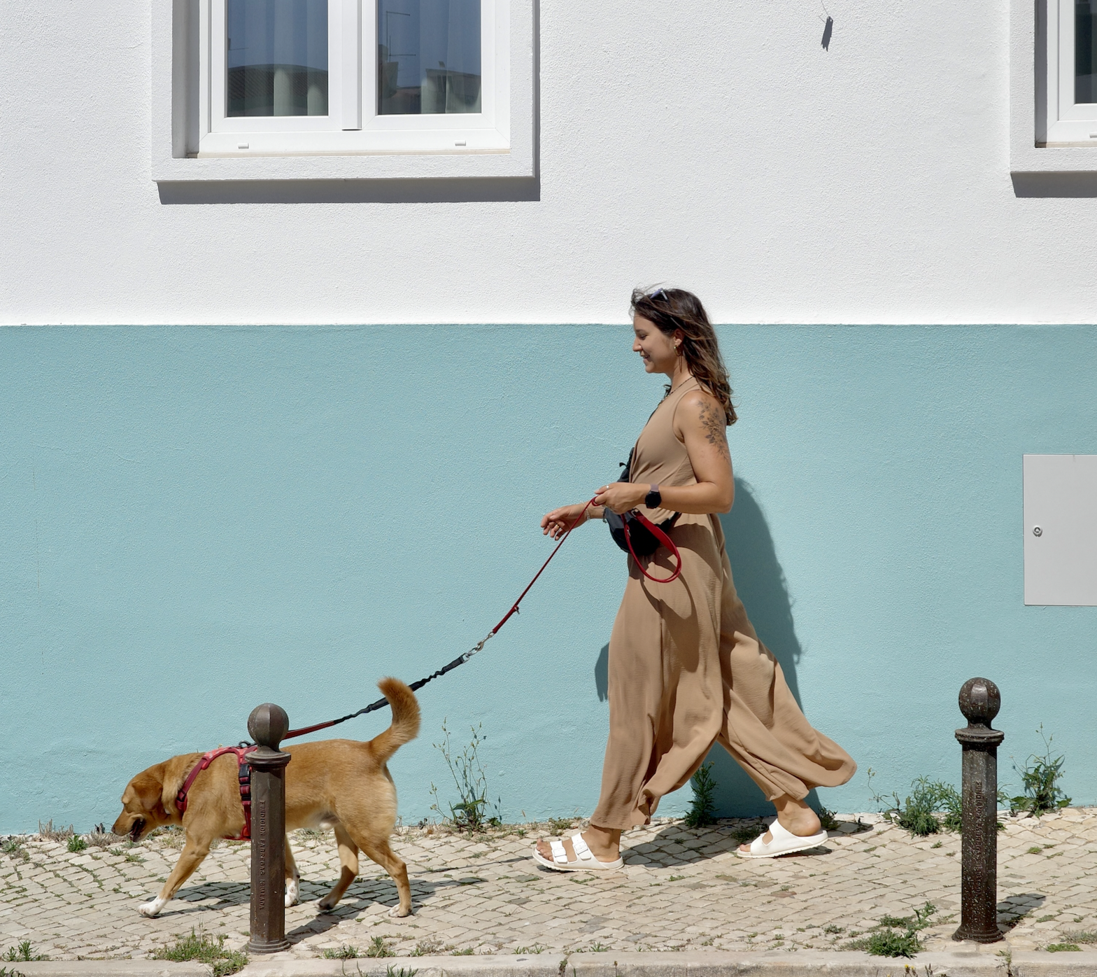 Zuza in the Algarve, seated in coastal light